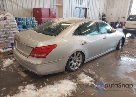 2011 Hyundai Equus Ultimate z USA, uszkodzony, nr VIN KMHGH4JF1BU036093